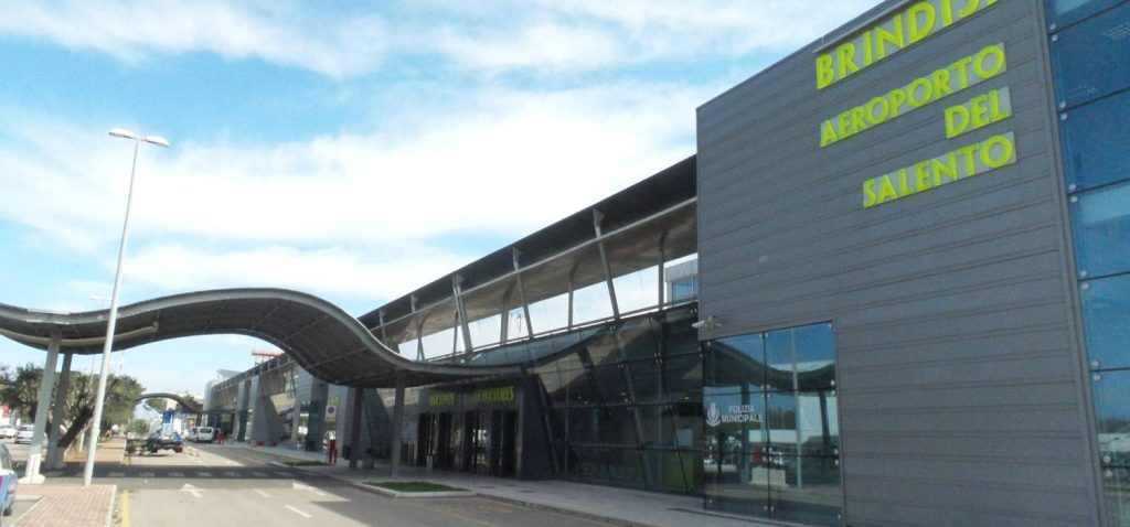 foto-aeroporto-brindisi